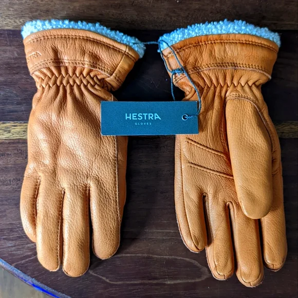 Hestra Deerskin Gloves - Picture 1 of 8